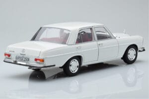 Mercedes 250 SE W108 ホワイト 限定版 Norev 1:18 183763 メタル - 画像 3/8