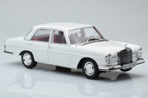 Mercedes 250 SE W108 ホワイト 限定版 Norev 1:18 183763 メタル - 画像 6/8