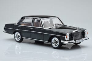 Mercedes 280 SE W108 グリーン Norev 1:18 183935 メタル - 画像 6/8
