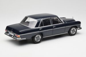Mercedes 280 SE W108 Midnight ブルー Norev 1:18 B66040597 メタル - 画像 3/8