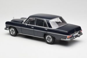 Mercedes 280 SE W108 Midnight ブルー Norev 1:18 B66040597 メタル - 画像 7/8