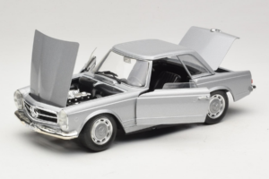 Mercedes 280 SL W113 Berlina シルバー Techno Giodi 1:18 F14051030 メタル - 画像 2/8