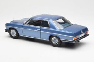 Mercedes 280C/8 W114 クーペ ブルー メタリック AUTOart 1:18 76187 メタル - 画像 7/8