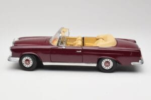 Mercedes 280SE W108 ボルドーレッド Maisto 1:18 31811 メタル - 画像 4/8