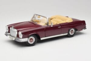 Mercedes 280SE W108 ボルドーレッド Maisto 1:18 31811 メタル