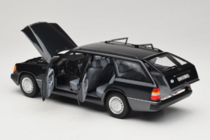 Mercedes 300 D W124 エステート ブラック Norev 1:18 183960 メタル - 画像 5/8
