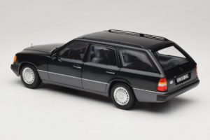 Mercedes 300 D W124 エステート ブラック Norev 1:18 183960 メタル - 画像 7/8