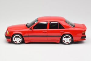 Mercedes 300E W124 6.0 AMG シグナルレッド Otto 1:18 OT1104 レジン - 画像 3/6