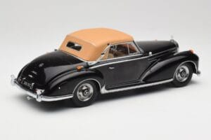 Mercedes 300 SC W188 カブリオレ ソフトトップ ブラック KK-Scale 1:18 KKDC180943 メタル - 画像 2/6