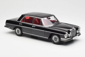 Mercedes 300 SEL 6.3 W109 ブラック AUTOart 1:18 76140 メタル - 画像 6/8