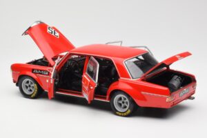Mercedes 300 SEL 6.8 #35 H. Kelleners Hockenheim 1973 Minichamps 1:18 100713435 メタル - 画像 5/8