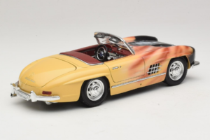 Mercedes 300 SL Roadster Rosemarie Muster リミテッドエディション 18/27 Bburago 1:18 3023-M1 メタル - 画像 3/8