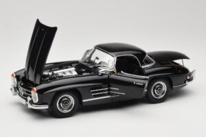 Mercedes 300 SL W198 ロードスター With Hardtop ブラック Minichamps 1:18 180039040 メタル - 画像 2/8