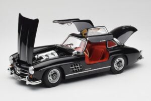 Mercedes 300 SL W198 ブラック Minichamps 1:18 180039004 メタル - 画像 2/8