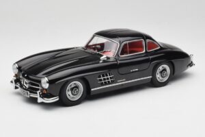 Mercedes 300 SL W198 ブラック Minichamps 1:18 180039004 メタル