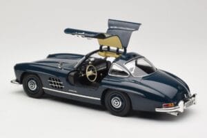 Mercedes 300 SL W198 Gullwing ダークブルー Minichamps 1:18 110037216 メタル - 画像 5/8