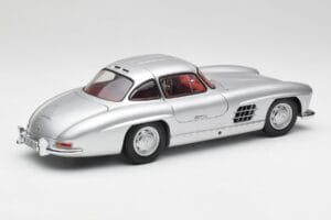 Mercedes 300 SL W198 ガルウィング シルバー Minichamps 1:18 180039000 メタル - 画像 3/8