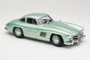 Mercedes 300 SL W198 Gullwing Light Green Metallic Minichamps 1:18 110037221 メタル - 画像 6/8
