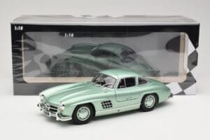 Mercedes 300 SL W198 Gullwing Light Green Metallic Minichamps 1:18 110037221 メタル - 画像 8/8