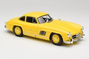 Mercedes 300 SL W198 ライトイエロー Minichamps 1:18 180039009 メタル - 画像 6/8