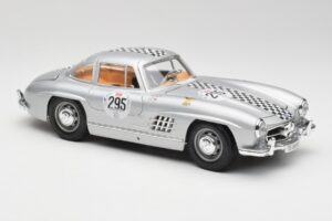 Mercedes 300 SL W198 #295 1954 Bburago 1:18 32813 メタル - 画像 6/8