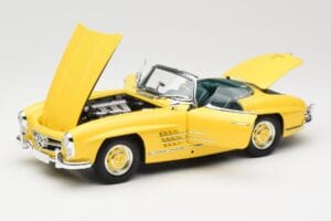 Mercedes 300 SL W198 Roadster Hardtop Signal Yellow Minichamps 1:18 180039044 メタル - 画像 2/9