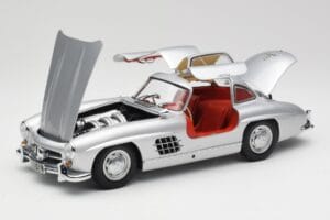 Mercedes 300 SL W198 ガルウィング シルバー メタリック Minichamps 1:18 B66040379 メタル - 画像 2/8