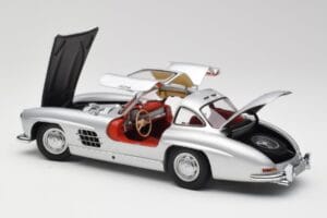 Mercedes 300 SL W198 ガルウィング シルバー メタリック Minichamps 1:18 B66040379 メタル - 画像 5/8