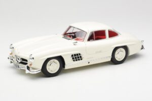 Mercedes 300 SL W198 ホワイト Minichamps 1:18 180039006 メタル