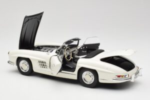 Mercedes 300 SL W198 ロードスター ホワイト ソフトトップ付 Minichamps 1:18 180039034 メタル - 画像 6/9