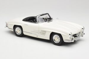 Mercedes 300 SL W198 ロードスター ホワイト ソフトトップ付 Minichamps 1:18 180039034 メタル - 画像 7/9