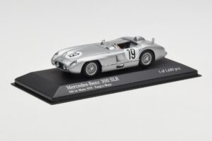 Mercedes 300 SLR #19 P. Levegh / J. Fitch 24 Hours of Le Mans 1955 Minichamps 1:43 432553000 メタル - 画像 2/4
