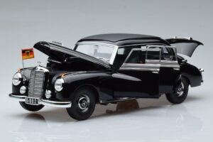Mercedes 300 W186 Konrad Adenauer Norev 1:18 183707 メタル - 画像 2/9