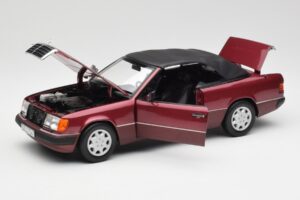 Mercedes 300CE-24 A124 カブリオレ Almandine レッド メタリック Norev 1:18 B66040616 メタル - 画像 2/8