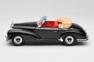 Mercedes 300S W188 ロードスター ブラック Welly 1:18 801-3271398 メタル - 画像 4/8