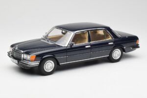 Mercedes 450 SEL 6.9 W116 ダークブルー Revell 1:18 8956 メタル
