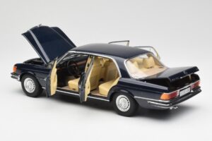 Mercedes 450 SEL 6.9 W116 ダークブルー Revell 1:18 8956 メタル - 画像 5/8