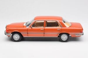 Mercedes 450 SEL 6.9 W116 オレンジメタリック Norev 1:18 183459 メタル - 画像 4/8
