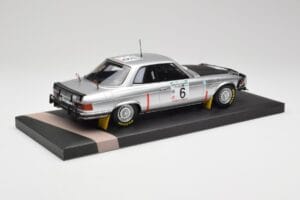 Mercedes 450 SLC 5.0 C107 Hertz #6 H. Mikkola Rally Bandama 1979 Winner Minichamps 1:18 107793206 レジン - 画像 2/6