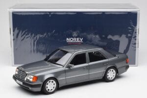 Mercedes 500 E W124 パールグレー Norev 1:18 183946 メタル - 画像 8/8