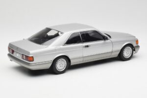 Mercedes 500 SEC C126 シルバー AUTOart 1:18 76212 メタル - 画像 3/8