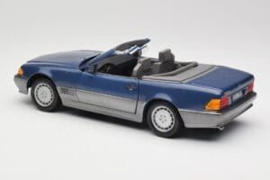 Mercedes SL 500 R129 Nautic Blue Metallic Revell 1:18 8081 メタル - 画像 7/8