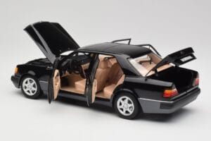 Mercedes 500E W124 ブラック リミテッドエディション Norev 1:18 183949 メタル - 画像 5/12