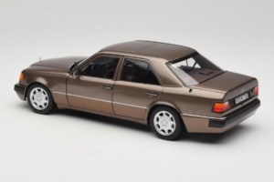 Mercedes 500E W124 Impala Metallic Norev 1:18 183954 メタル - 画像 7/8