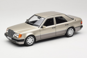 Mercedes 500E W124 Smoke Silver ディーラー限定版 Norev 1:18 B66040724 メタル