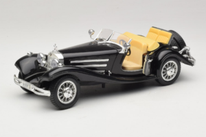 Mercedes 500K ロードスター ブラック Bburago 1:18 3020-P2 メタル - 画像 2/8