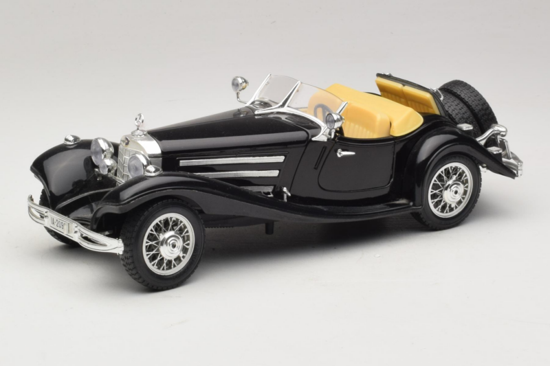 Mercedes 500K ロードスター ブラック Bburago 1:18 3020-P2 メタル