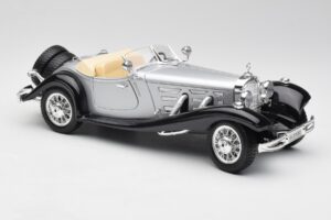 Mercedes 500K Roadster シルバー Bburago 1:18 3020-M1 メタル - 画像 6/8