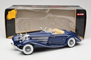 Mercedes 500K Special Roadster ブルー Maisto 1:18 56059 メタル - 画像 8/8
