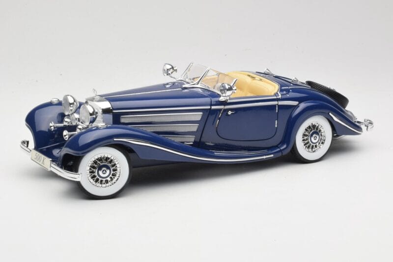 Mercedes 500K Special Roadster ブルー Maisto 1:18 56059 メタル